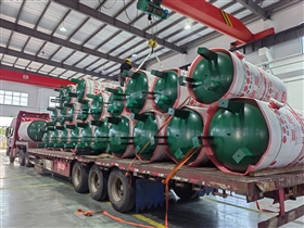 在采購新的儲氣罐時，您應(yīng)該注意以下幾個關(guān)鍵方面： 合規(guī)性 - 確保儲氣罐的設(shè)計、制造和檢驗符合國家頒布的法律法規(guī)和安全技術(shù)規(guī)范，如GB 150《壓力容器》標(biāo)準(zhǔn)或者NB/T 47052等相關(guān)標(biāo)準(zhǔn)。 設(shè)計要求 - 根據(jù)您的需求選擇合適的設(shè)計壓力、容積和材質(zhì)。